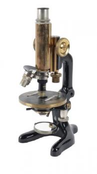 Mikroskop - 1920